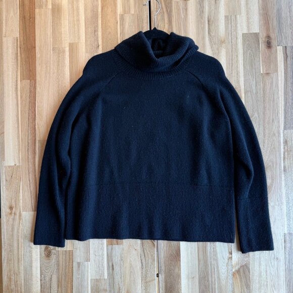Athleta Sweaters - Athleta Alpine Turtleneck Sweater Cashmere Blend M